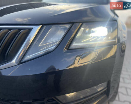 Черный Шкода Октавия, объемом двигателя 1.6 л и пробегом 251 тыс. км за 12400 $, фото 13 на Automoto.ua