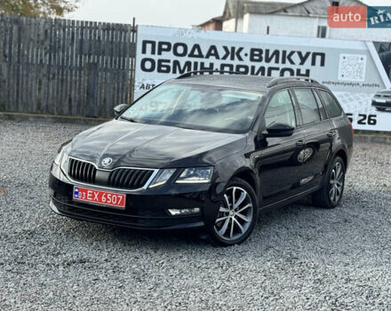 Черный Шкода Октавия, объемом двигателя 2 л и пробегом 240 тыс. км за 15900 $, фото 2 на Automoto.ua