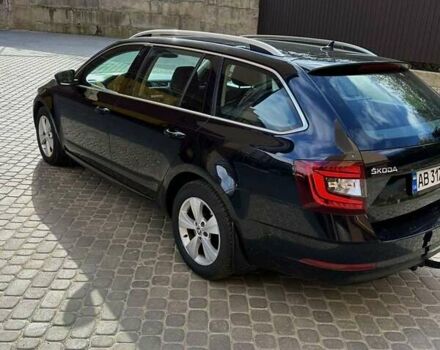 Черный Шкода Октавия, объемом двигателя 1.6 л и пробегом 281 тыс. км за 13700 $, фото 4 на Automoto.ua