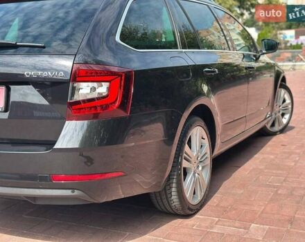 Шкода Октавия 2018 в Ровно на Automoto.ua Черный Шкода Октавия, объемом двигателя 2 л и пробегом 214 тыс. км за 18500 $, фото 9 на Automoto.ua