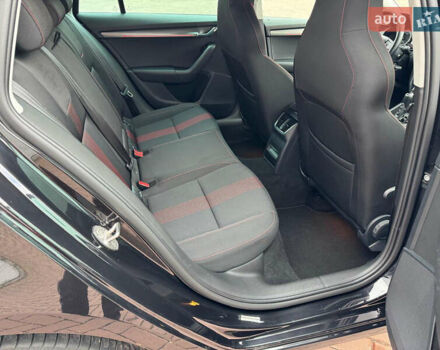 Черный Шкода Октавия, объемом двигателя 2 л и пробегом 216 тыс. км за 17800 $, фото 35 на Automoto.ua