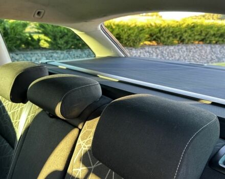 Черный Шкода Октавия, объемом двигателя 1.6 л и пробегом 246 тыс. км за 13000 $, фото 9 на Automoto.ua