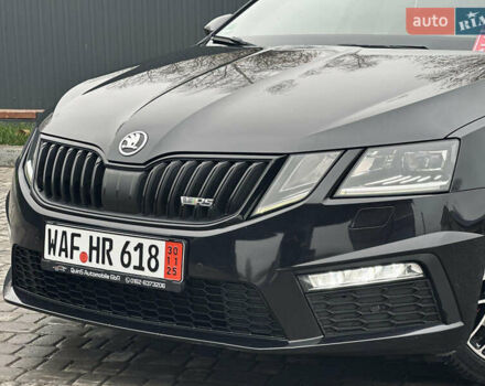 Черный Шкода Октавия, объемом двигателя 2 л и пробегом 288 тыс. км за 17200 $, фото 10 на Automoto.ua
