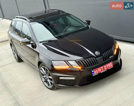 Чорний Шкода Октавія, об'ємом двигуна 2 л та пробігом 220 тис. км за 16999 $, фото 7 на Automoto.ua