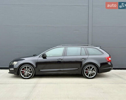 Чорний Шкода Октавія, об'ємом двигуна 2 л та пробігом 220 тис. км за 16999 $, фото 3 на Automoto.ua