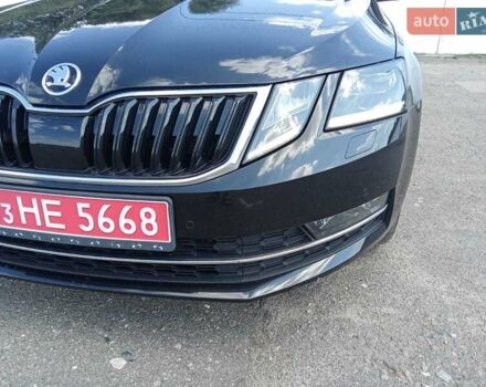 Шкода Октавия 2018 в Чернигове на Automoto.ua Черный Шкода Октавия, объемом двигателя 1.6 л и пробегом 211 тыс. км за 14900 $, фото 5 на Automoto.ua