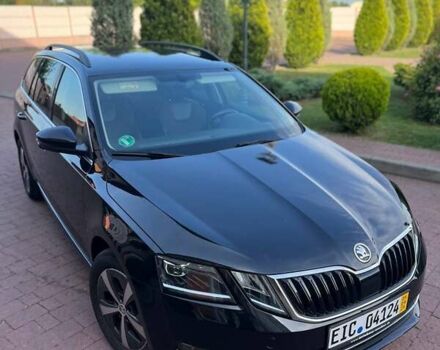 Черный Шкода Октавия, объемом двигателя 1.97 л и пробегом 212 тыс. км за 16199 $, фото 4 на Automoto.ua