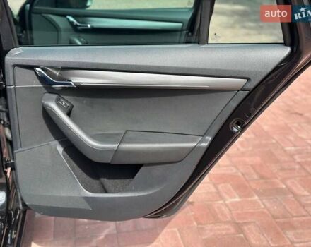 Шкода Октавия 2018 в Ровно на Automoto.ua Черный Шкода Октавия, объемом двигателя 2 л и пробегом 214 тыс. км за 18500 $, фото 44 на Automoto.ua