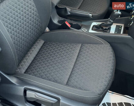 Черный Шкода Октавия, объемом двигателя 2 л и пробегом 241 тыс. км за 15850 $, фото 27 на Automoto.ua