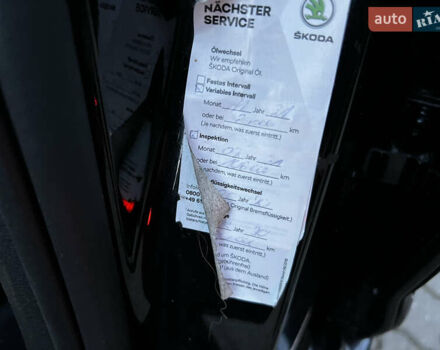 Черный Шкода Октавия, объемом двигателя 2 л и пробегом 175 тыс. км за 16500 $, фото 44 на Automoto.ua