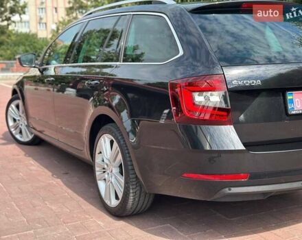 Шкода Октавия 2018 в Ровно на Automoto.ua Черный Шкода Октавия, объемом двигателя 2 л и пробегом 214 тыс. км за 18500 $, фото 14 на Automoto.ua