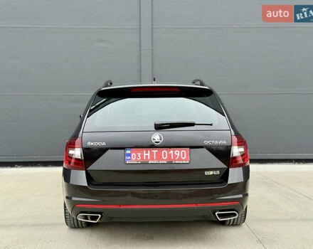 Чорний Шкода Октавія, об'ємом двигуна 2 л та пробігом 220 тис. км за 16999 $, фото 4 на Automoto.ua