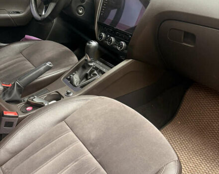 Черный Шкода Октавия, объемом двигателя 1.97 л и пробегом 247 тыс. км за 17500 $, фото 2 на Automoto.ua