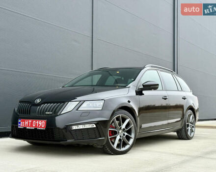 Чорний Шкода Октавія, об'ємом двигуна 2 л та пробігом 220 тис. км за 16999 $, фото 10 на Automoto.ua