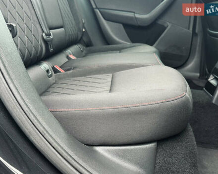 Черный Шкода Октавия, объемом двигателя 2 л и пробегом 288 тыс. км за 17200 $, фото 50 на Automoto.ua