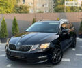 Черный Шкода Октавия, объемом двигателя 1.6 л и пробегом 220 тыс. км за 13990 $, фото 1 на Automoto.ua