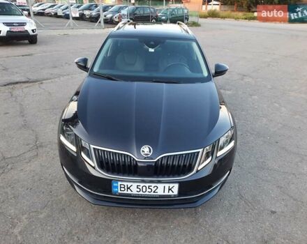 Чорний Шкода Октавія, об'ємом двигуна 1.6 л та пробігом 192 тис. км за 17800 $, фото 132 на Automoto.ua