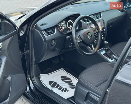 Черный Шкода Октавия, объемом двигателя 2 л и пробегом 241 тыс. км за 15850 $, фото 19 на Automoto.ua