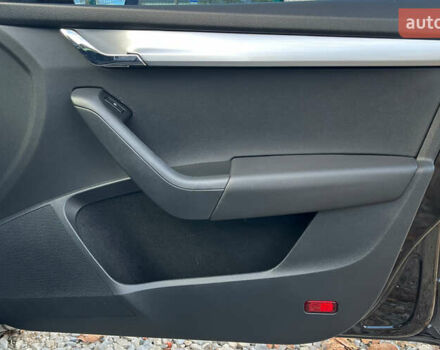 Чорний Шкода Октавія, об'ємом двигуна 1.97 л та пробігом 255 тис. км за 13900 $, фото 23 на Automoto.ua