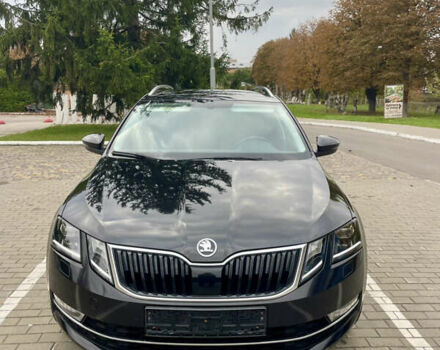 Черный Шкода Октавия, объемом двигателя 1.97 л и пробегом 199 тыс. км за 16700 $, фото 5 на Automoto.ua