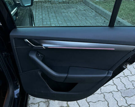 Черный Шкода Октавия, объемом двигателя 2 л и пробегом 175 тыс. км за 16500 $, фото 32 на Automoto.ua