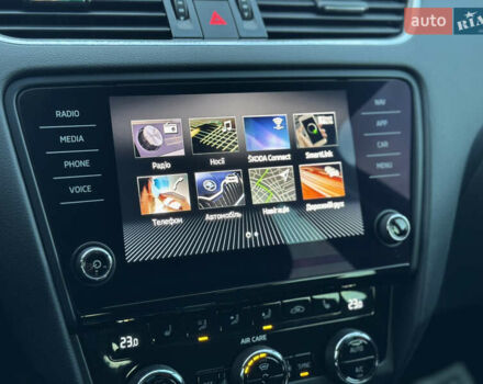 Черный Шкода Октавия, объемом двигателя 2 л и пробегом 241 тыс. км за 15850 $, фото 39 на Automoto.ua