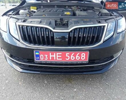 Шкода Октавия 2018 в Чернигове на Automoto.ua Черный Шкода Октавия, объемом двигателя 1.6 л и пробегом 211 тыс. км за 14900 $, фото 10 на Automoto.ua