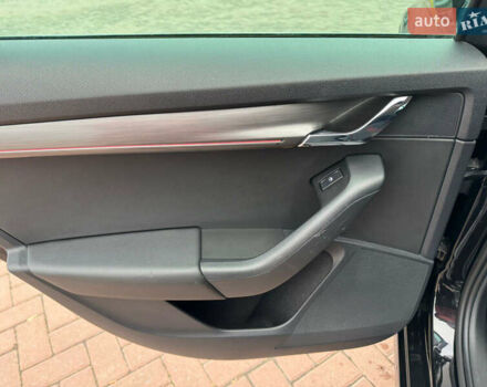 Черный Шкода Октавия, объемом двигателя 2 л и пробегом 216 тыс. км за 17800 $, фото 28 на Automoto.ua