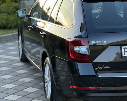 Черный Шкода Октавия, объемом двигателя 2 л и пробегом 175 тыс. км за 16500 $, фото 19 на Automoto.ua