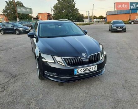 Чорний Шкода Октавія, об'ємом двигуна 1.6 л та пробігом 192 тис. км за 17800 $, фото 8 на Automoto.ua
