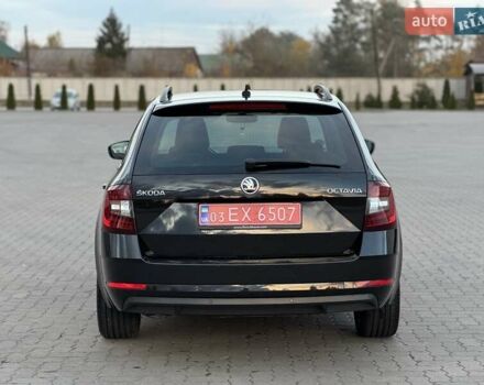 Черный Шкода Октавия, объемом двигателя 2 л и пробегом 241 тыс. км за 16500 $, фото 17 на Automoto.ua