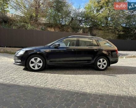 Черный Шкода Октавия, объемом двигателя 1.6 л и пробегом 281 тыс. км за 13700 $, фото 3 на Automoto.ua