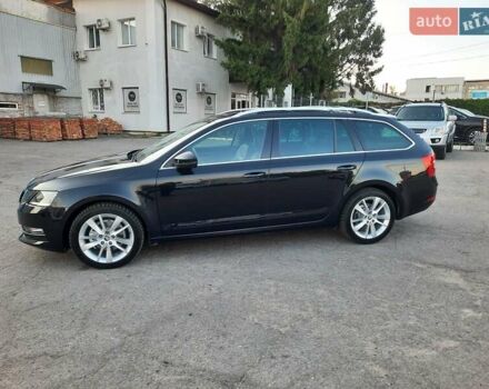 Чорний Шкода Октавія, об'ємом двигуна 1.6 л та пробігом 192 тис. км за 17800 $, фото 5 на Automoto.ua