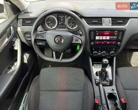 Шкода Октавия 2018 в Ровно на Automoto.ua Черный Шкода Октавия, объемом двигателя 2 л и пробегом 214 тыс. км за 18500 $, фото 33 на Automoto.ua