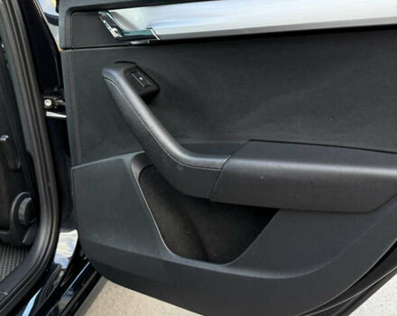 Черный Шкода Октавия, объемом двигателя 1.6 л и пробегом 218 тыс. км за 14000 $, фото 19 на Automoto.ua