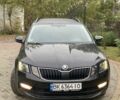 Черный Шкода Октавия, объемом двигателя 1.6 л и пробегом 252 тыс. км за 11800 $, фото 3 на Automoto.ua