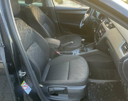 Черный Шкода Октавия, объемом двигателя 1.6 л и пробегом 251 тыс. км за 12400 $, фото 28 на Automoto.ua