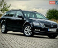 Черный Шкода Октавия, объемом двигателя 1.97 л и пробегом 212 тыс. км за 17000 $, фото 3 на Automoto.ua