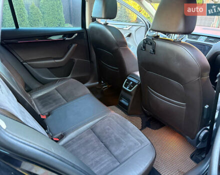 Черный Шкода Октавия, объемом двигателя 1.97 л и пробегом 247 тыс. км за 17500 $, фото 13 на Automoto.ua