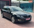 Черный Шкода Октавия, объемом двигателя 2 л и пробегом 214 тыс. км за 18500 $, фото 1 на Automoto.ua