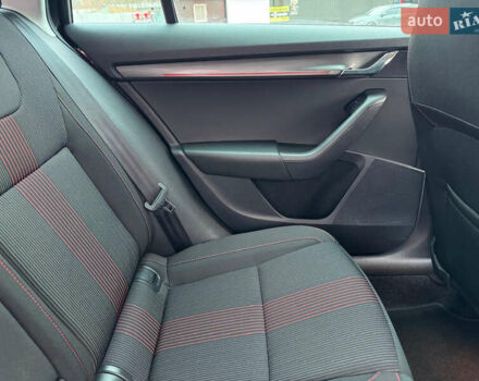 Черный Шкода Октавия, объемом двигателя 2 л и пробегом 216 тыс. км за 17800 $, фото 36 на Automoto.ua