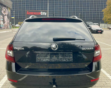 Черный Шкода Октавия, объемом двигателя 1.97 л и пробегом 199 тыс. км за 16700 $, фото 6 на Automoto.ua