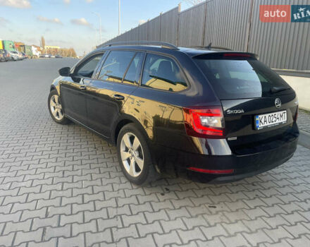 Черный Шкода Октавия, объемом двигателя 1.6 л и пробегом 251 тыс. км за 12400 $, фото 11 на Automoto.ua