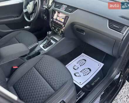Черный Шкода Октавия, объемом двигателя 2 л и пробегом 240 тыс. км за 15900 $, фото 74 на Automoto.ua