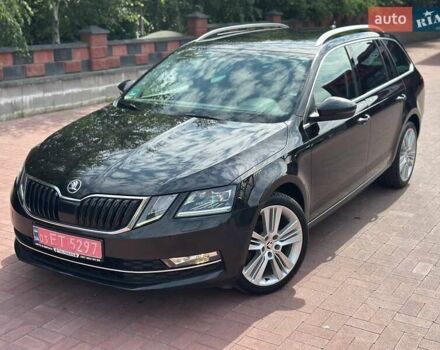 Шкода Октавия 2018 в Ровно на Automoto.ua Черный Шкода Октавия, объемом двигателя 2 л и пробегом 214 тыс. км за 18500 $, фото 16 на Automoto.ua