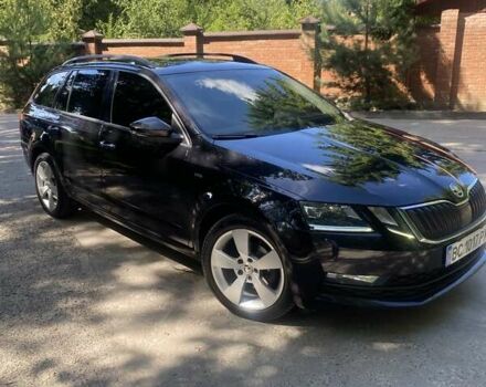 Чорний Шкода Октавія, об'ємом двигуна 1.6 л та пробігом 207 тис. км за 15700 $, фото 2 на Automoto.ua