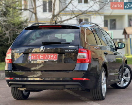 Чорний Шкода Октавія, об'ємом двигуна 2 л та пробігом 218 тис. км за 15299 $, фото 46 на Automoto.ua