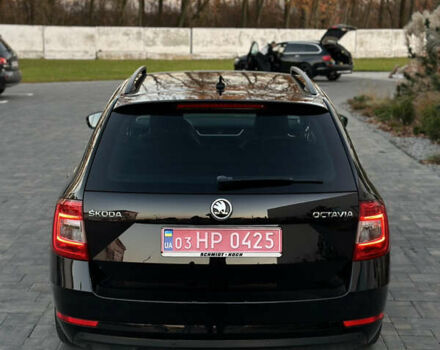 Черный Шкода Октавия, объемом двигателя 1.97 л и пробегом 278 тыс. км за 14800 $, фото 4 на Automoto.ua