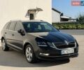 Черный Шкода Октавия, объемом двигателя 1.6 л и пробегом 220 тыс. км за 15700 $, фото 1 на Automoto.ua