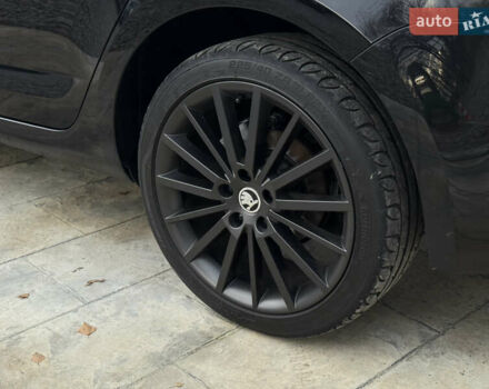 Черный Шкода Октавия, объемом двигателя 1.6 л и пробегом 189 тыс. км за 18900 $, фото 6 на Automoto.ua